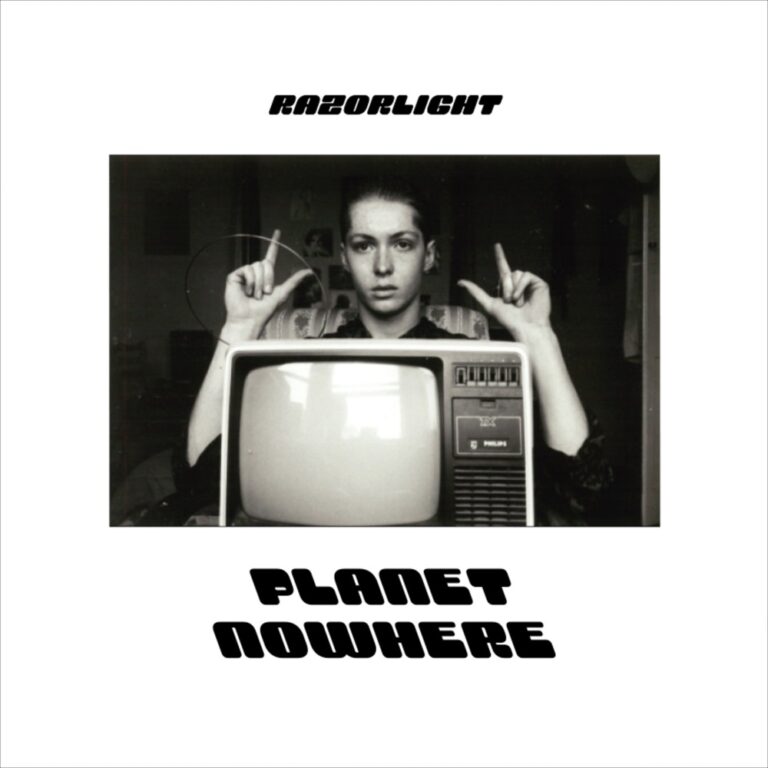 Razorlight - Planet Nowhere album cover