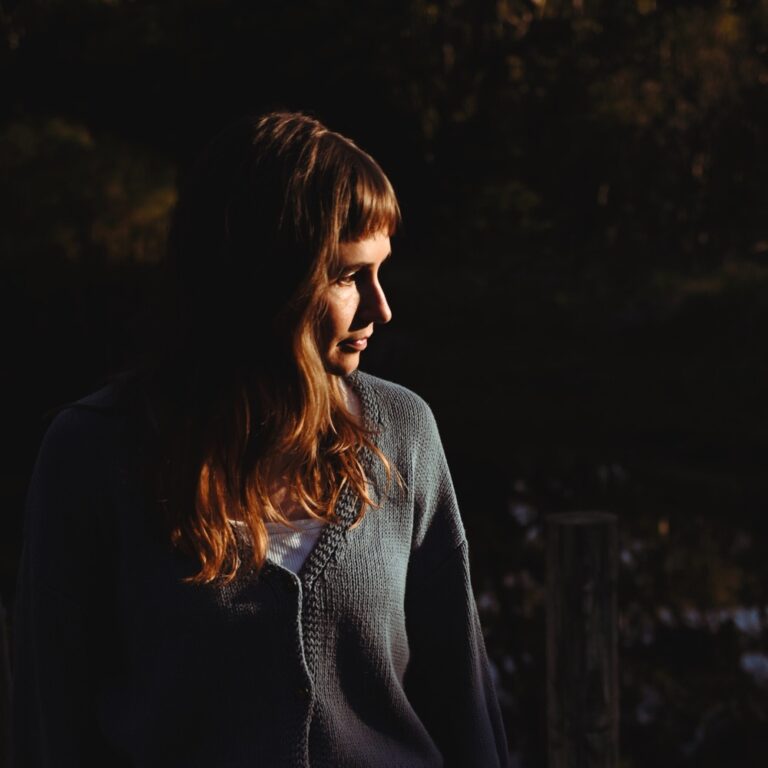 Isabel Rumble - Hold Everything Lightly album cover